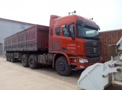 急轉(zhuǎn)聯(lián)合卡車重型半掛，420馬力，國四