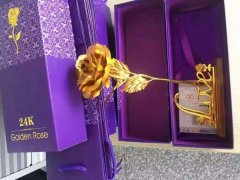 七夕快到了，備戰(zhàn)情人節(jié)求婚約會(huì)結(jié)婚必不可少我們24k金玫瑰！