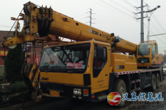 出租25噸徐工吊車和徐工雙橋8.8米隨車吊
