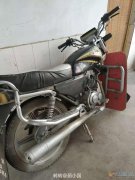 銀翔摩托車一輛 600元出售 十年車