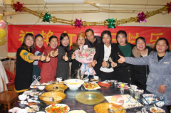 招長期裝卸工兩名
