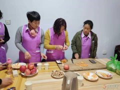 月嫂、育嬰師、保姆、鐘點(diǎn)工、護(hù)工。家政就找愛子緣