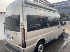 招木工師傅、房車改裝學徒工