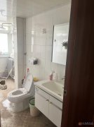 狂口出租一室，一個(gè)月350，僅限女生，伶包入住