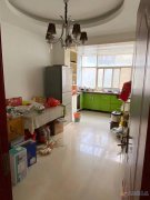 1樓，110平3室2廳，拎包入住，600元/月