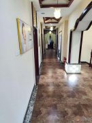 【門面房出租】兩層，臨街，420平