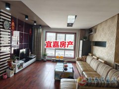 急售 精裝電梯好樓層 130平 3室2廳2衛(wèi) 35萬拎包住 