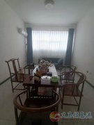 華山路門兩層門面出租