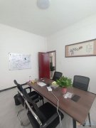 華山路門兩層門面出租